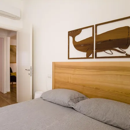 Casa vacanze Attic With A View *