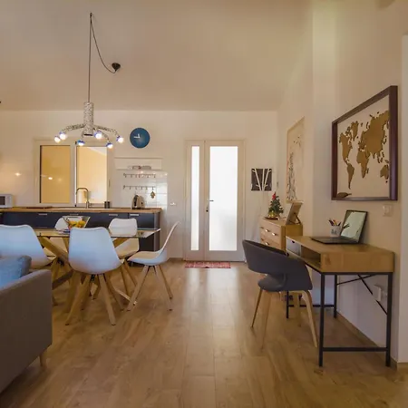 Attic With A View Σπίτι διακοπών Fluminimaggiore