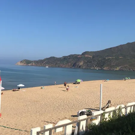 Attic With A View 플루미니마조레